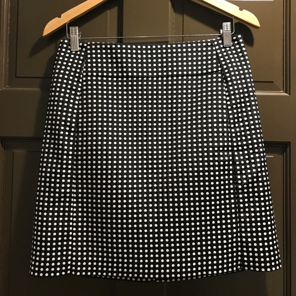 Ann Taylor LOFT Polka Dot Skirt Size 4