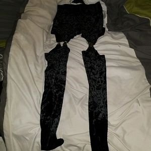 Garter style leggings