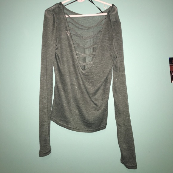 Long sleeve with open back - Picture 2 of 3