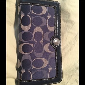 Coach wallet