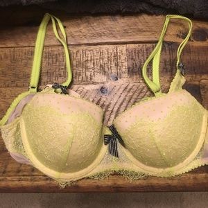 Victoria Secret Bra
