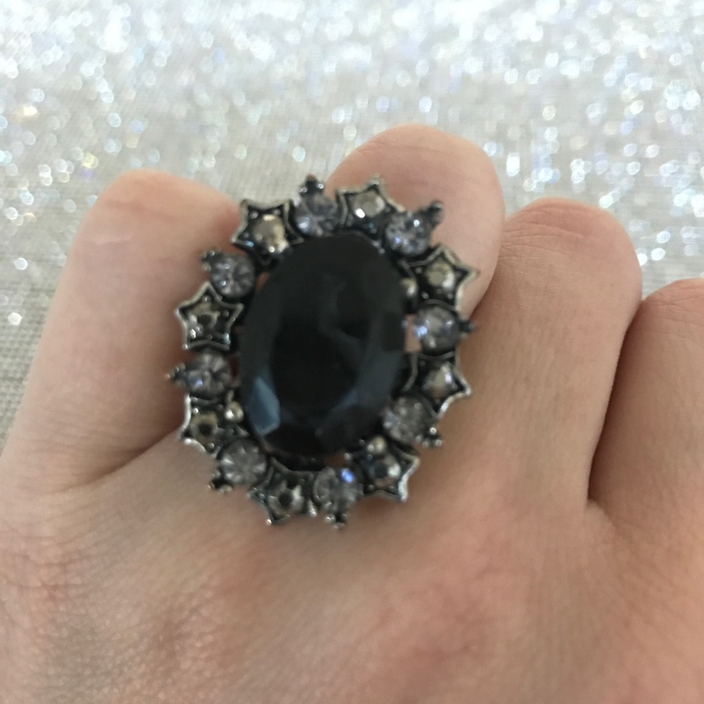 Nasty Gal black statement ring ADJUSTABLE