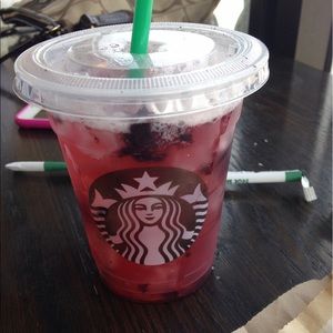 Meet your Posher, Carly