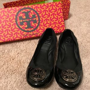 Tory Burch Caroline flats