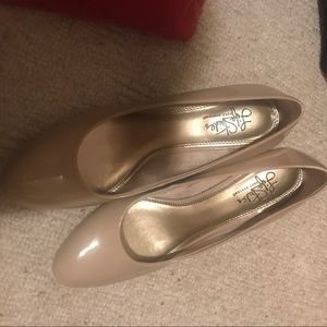 Life stride high heels