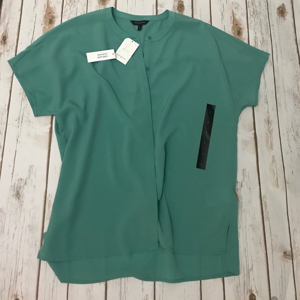 Brand new Banana Republic top