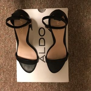 Aldo black heels