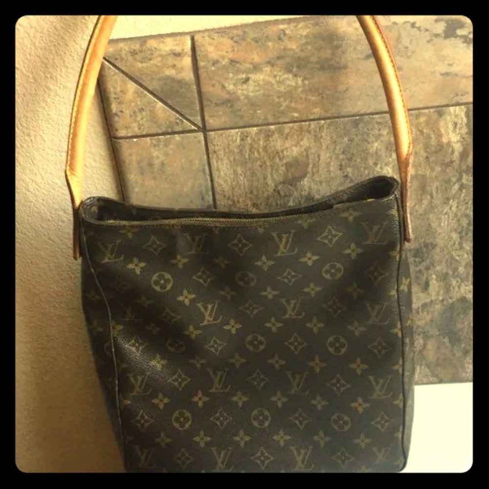Louis Vuitton Looping GM