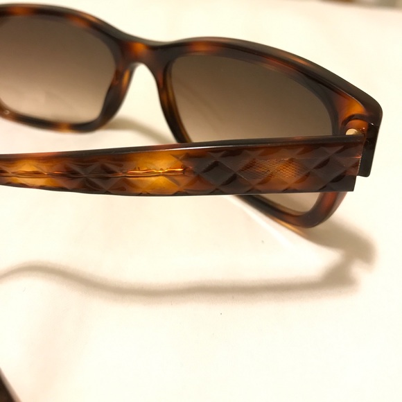 100% Authentic Chanel Tortoise Sunglasses main image 4