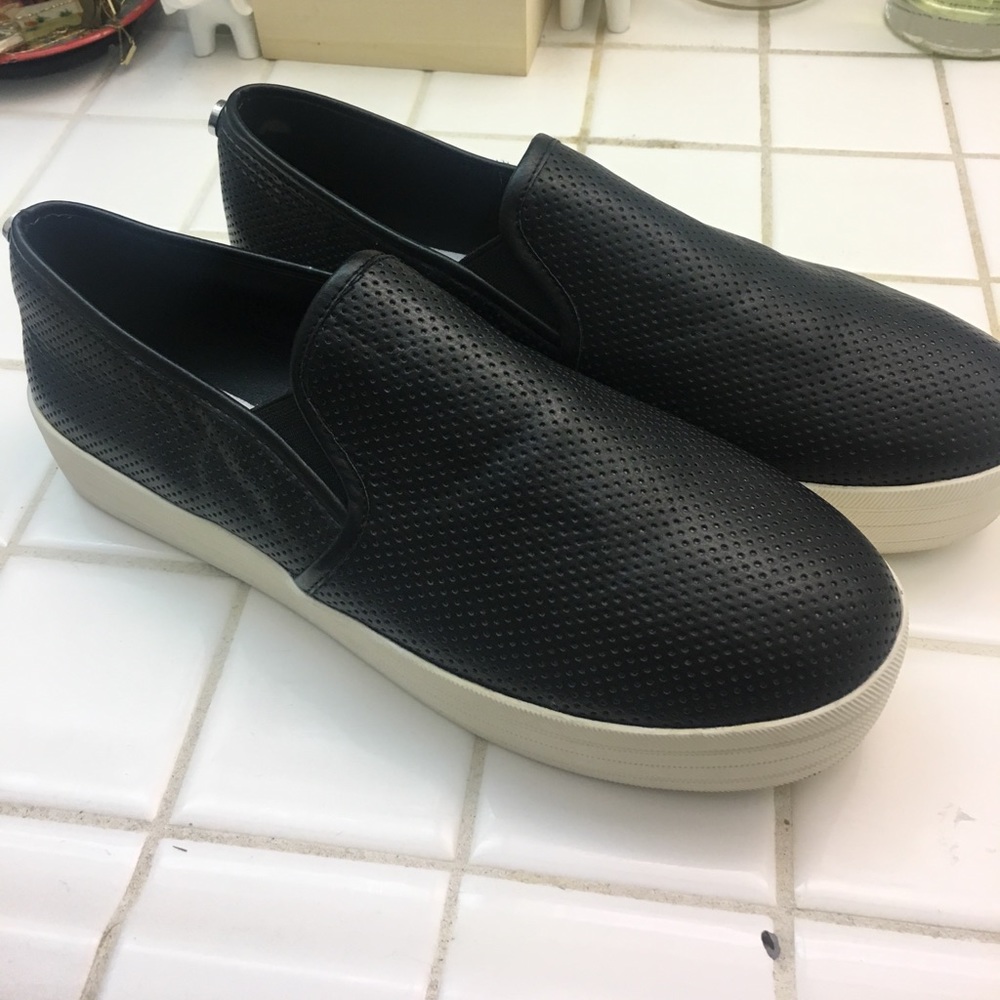 Steve Madden platform slip on sneakers