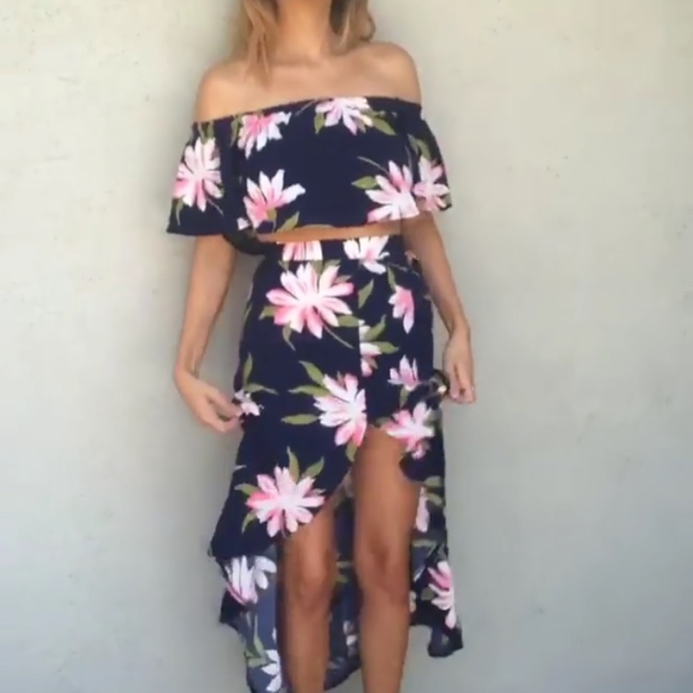 ❌SOLD❌ Two piece floral set