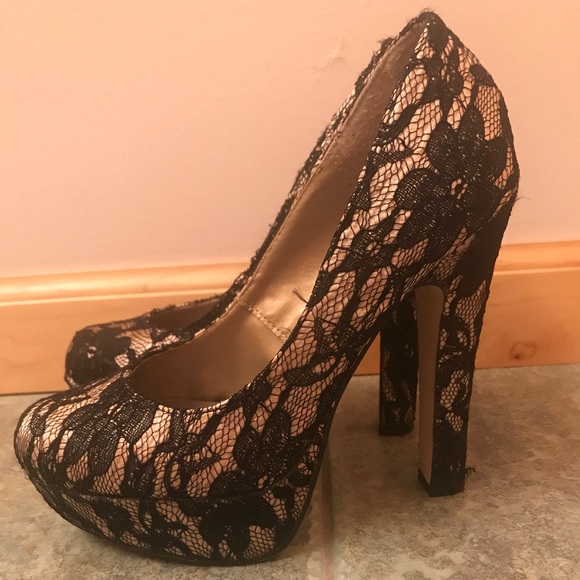 Embroidered Lace Madden Girl Heels - Picture 3 of 4