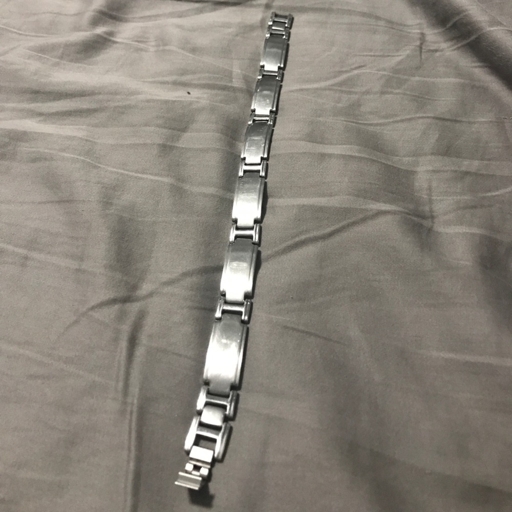 Men's silver link bracelet