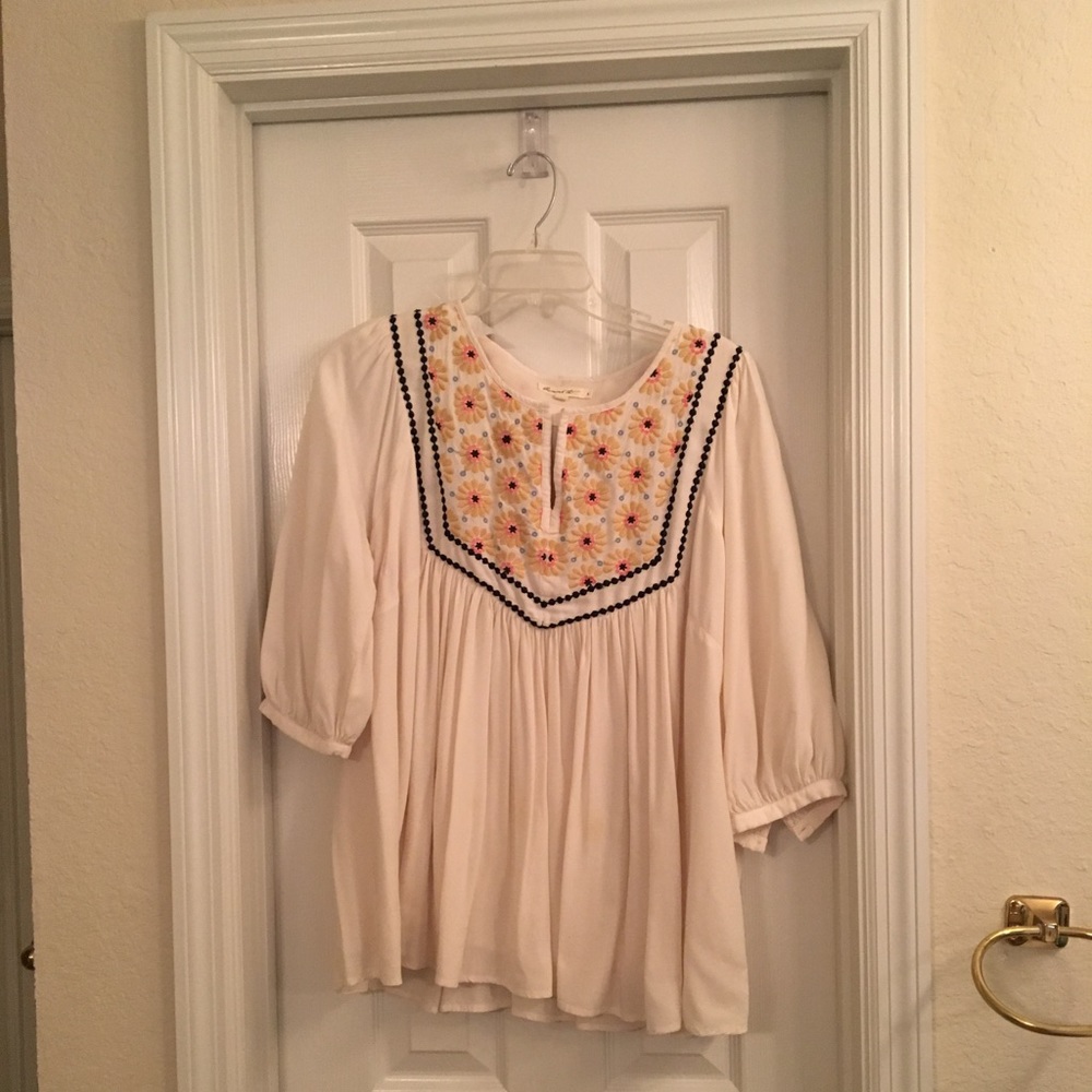 Embroidered peasant blouse.