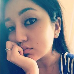 Meet your Posher, Janet