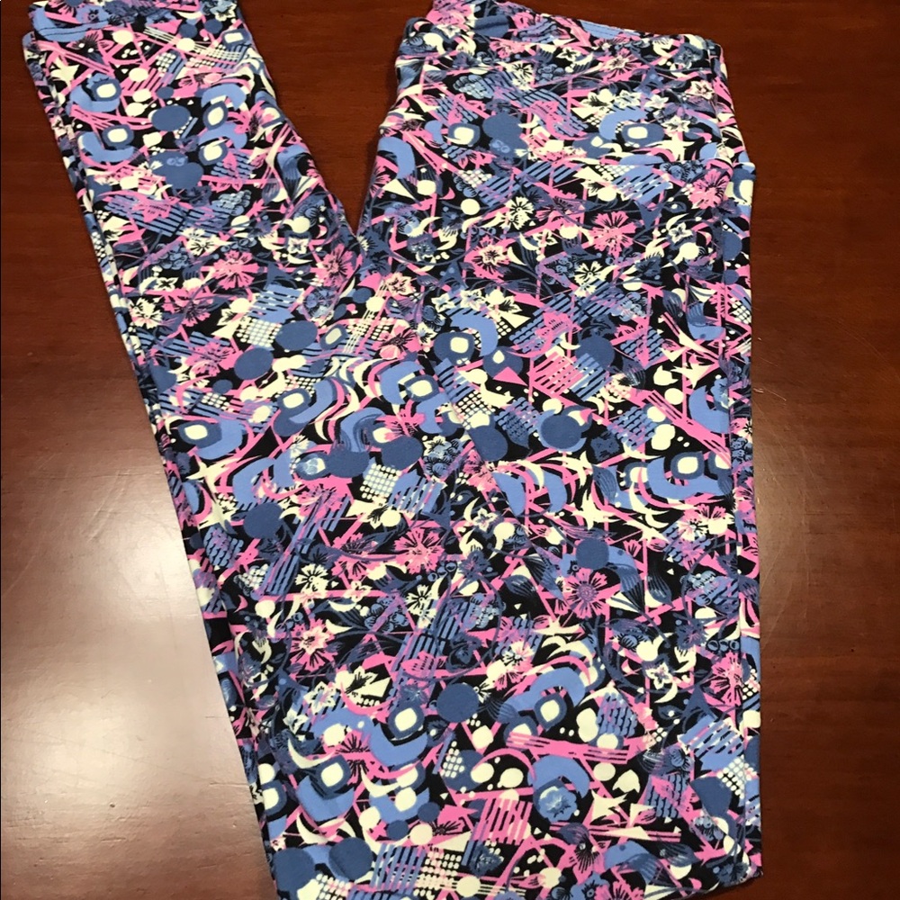 New LuLaRoe Leggings - OS - NWT