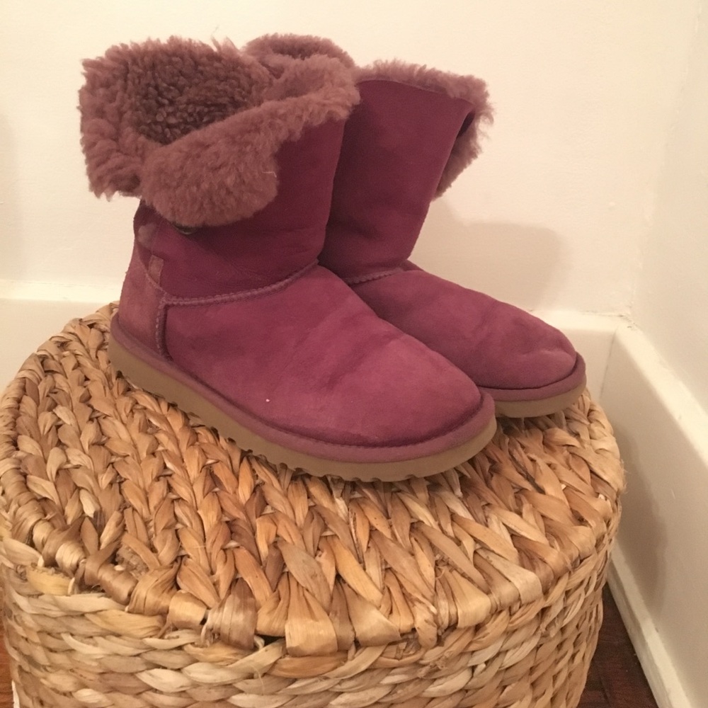 Purple Ugg boots size 6