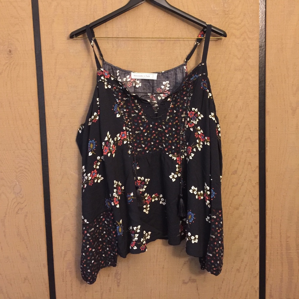 A&F Off Shoulders top