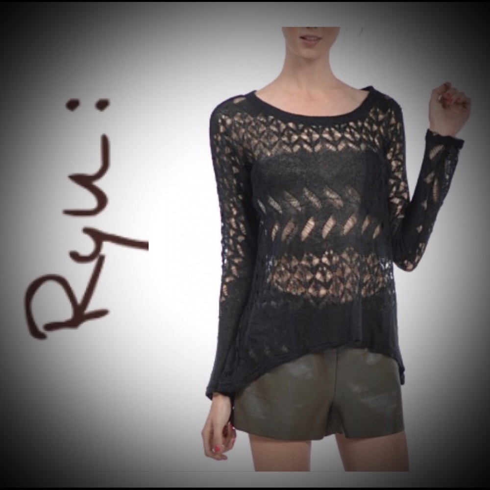 Sold New Black Top By Ryu
