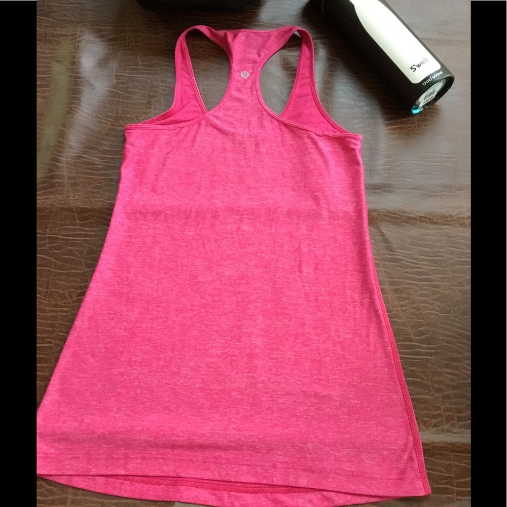 Lululemon Cool Racerback in pink - Picture 2 of 2