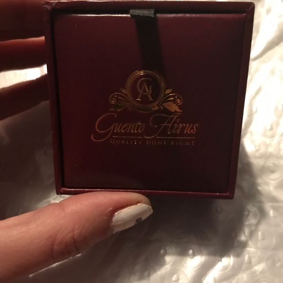 SOLD ON MERCARI - Picture 4 of 4