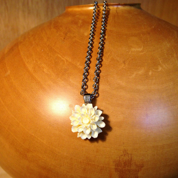 Meet your Posher, Erika - Picture 6 of 6