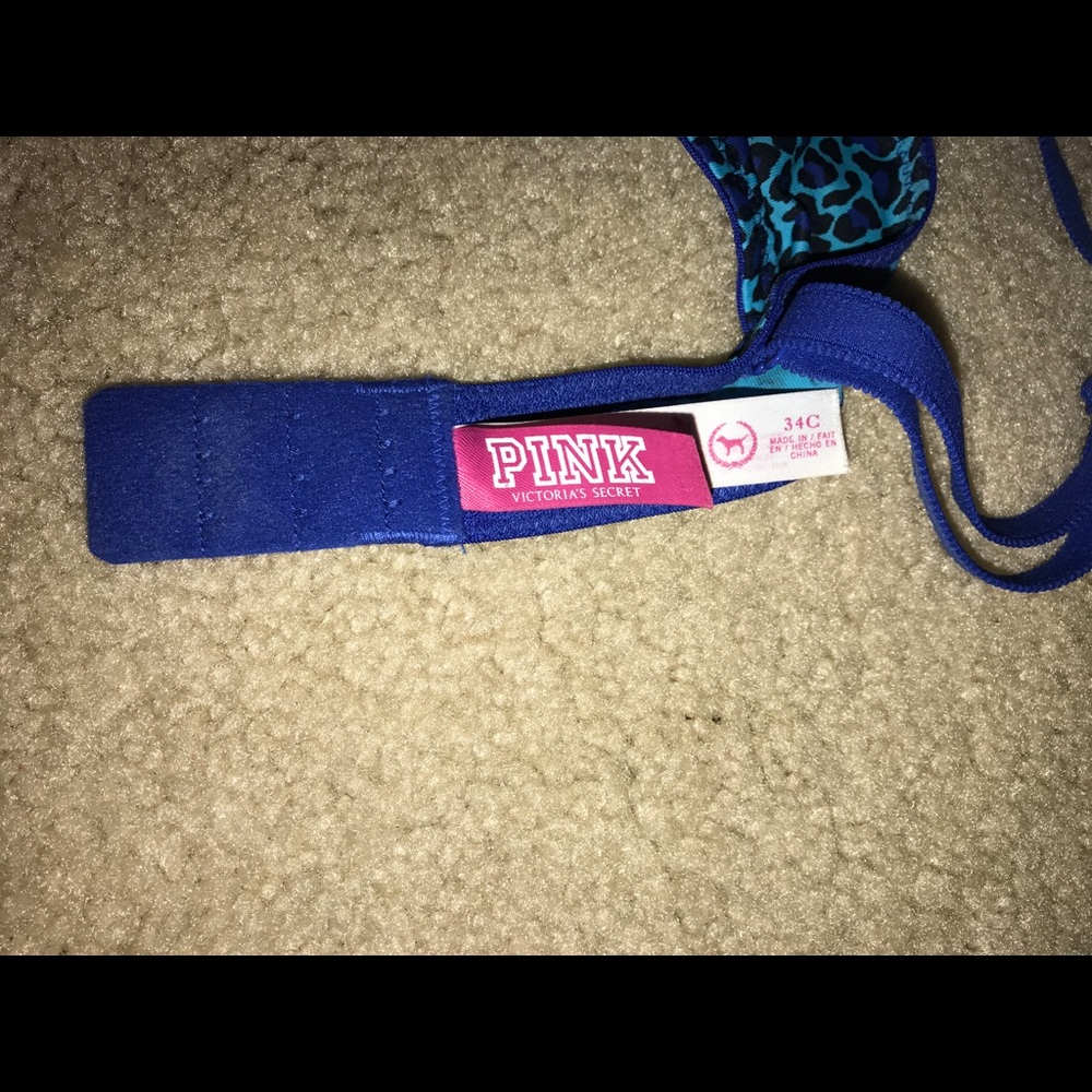 Victoria Secret Bra - Picture 2 of 3