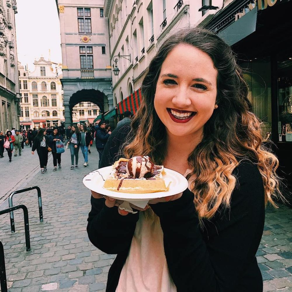 Meet your Posher, Clara