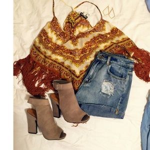 NWT tassel/fringe sleeveless blouse!