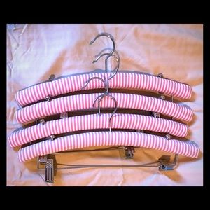 14 Victoria's Secret hangers