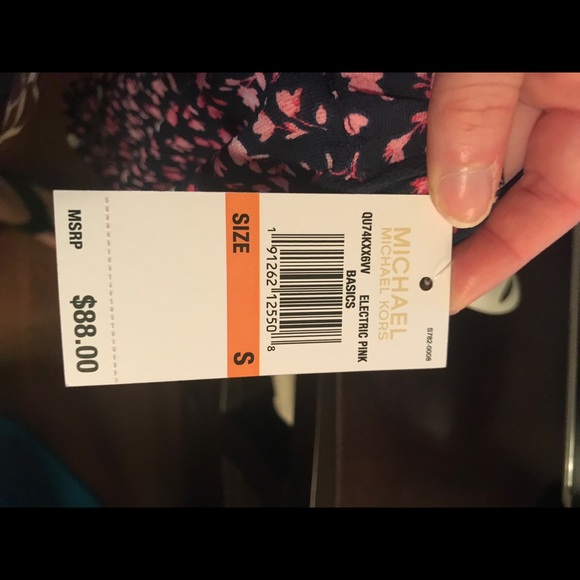 NWT Michael Kors off the shoulder blouse - Picture 4 of 4