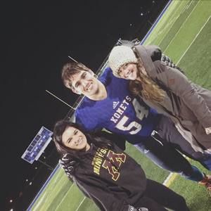 Meet your Posher, Gabriela