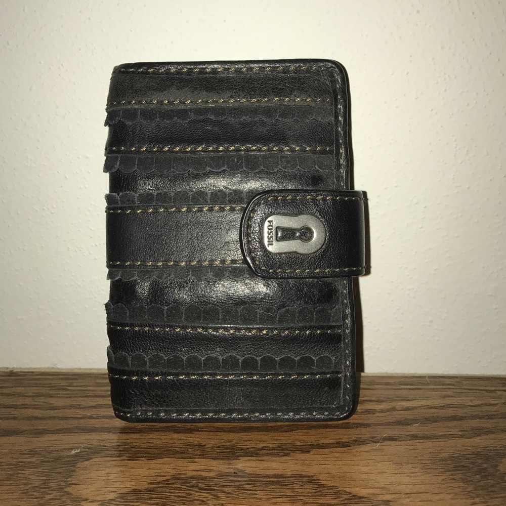 BLACK LEATHER FOSSIL WALLET