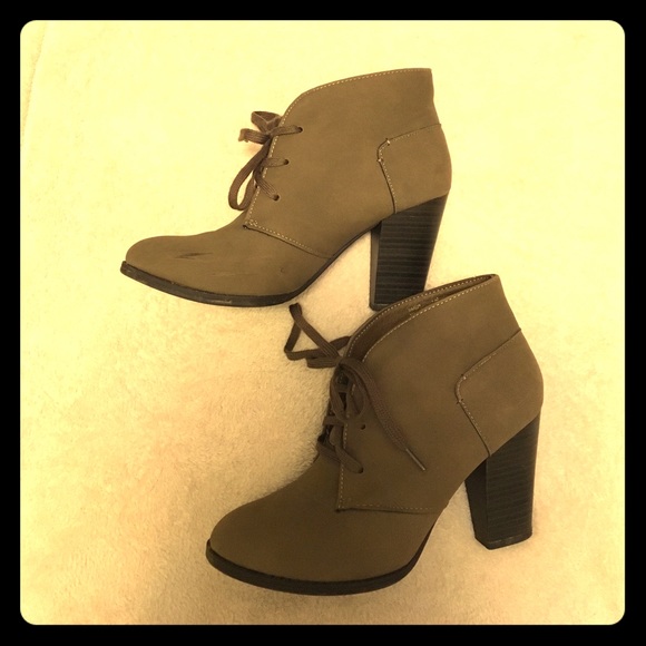 Fall booties - Picture 3 of 3