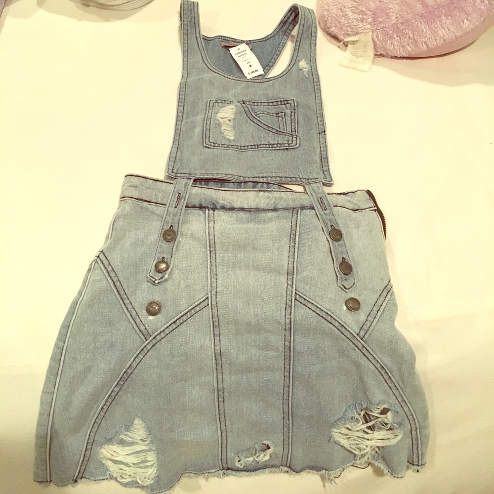 Carmar skirtall size M