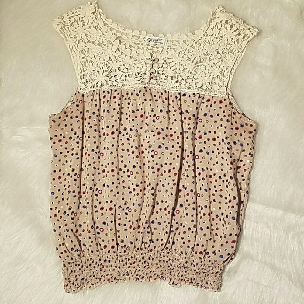 Floral & lace sleeveless top