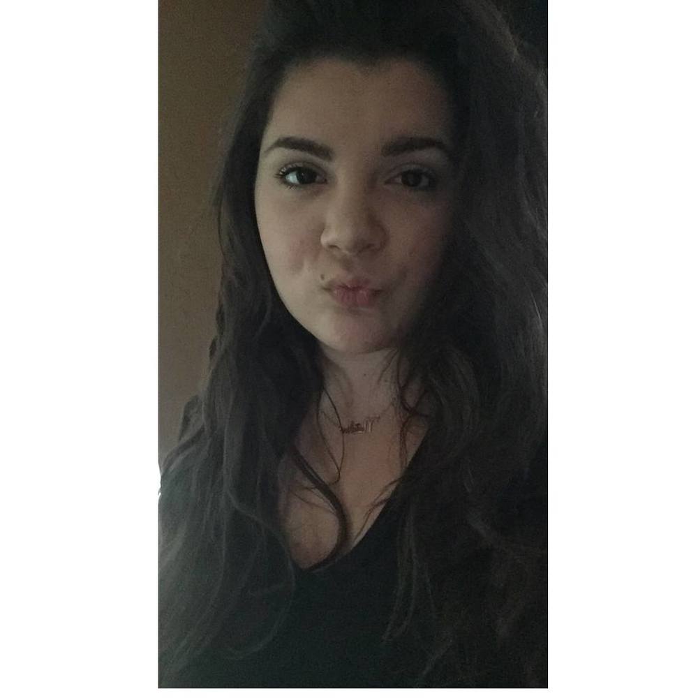 Meet your Posher, Natalie