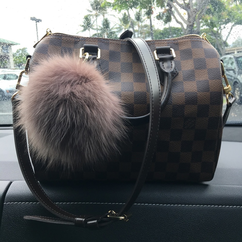 Authentic Louis Vuitton Speedy Bandouliere 25 DE