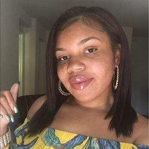 Meet your Posher, Diamond