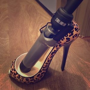 Hot Shot Tools 3/4" Curling Iron & Ceramic Holder