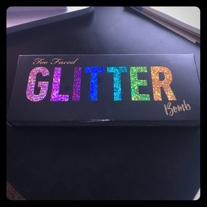 Too Faced Glitter Bomb Prismatic Eyeshadow Palette