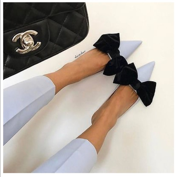 Zara Shoes - ✂️final price cut✂️Zara bow mule with kitten heel