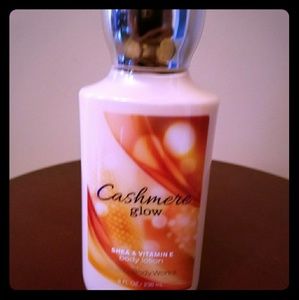 Cashmere Glow Body Lotion