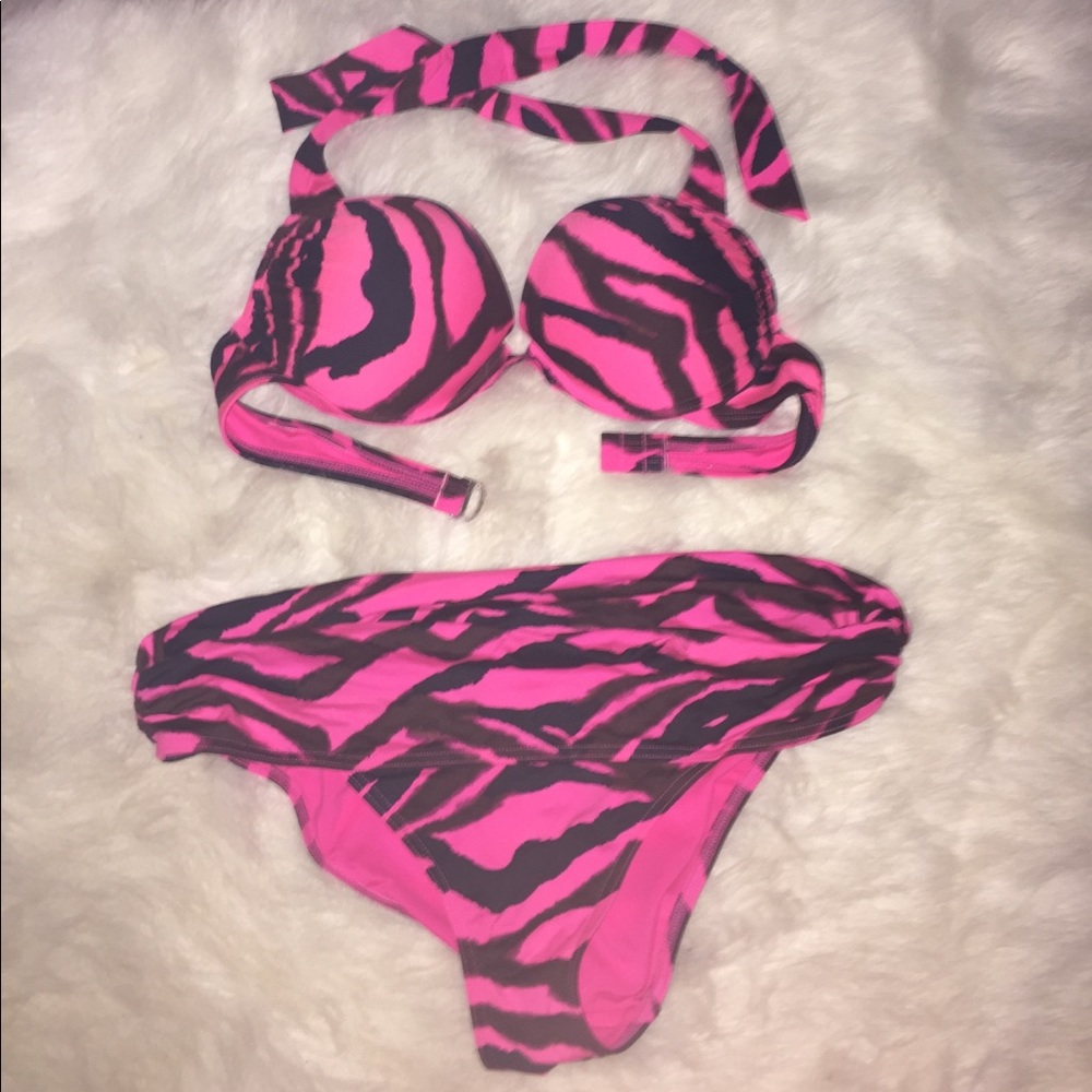 Beautiful Victoria's Secret vs pink zebra bikini