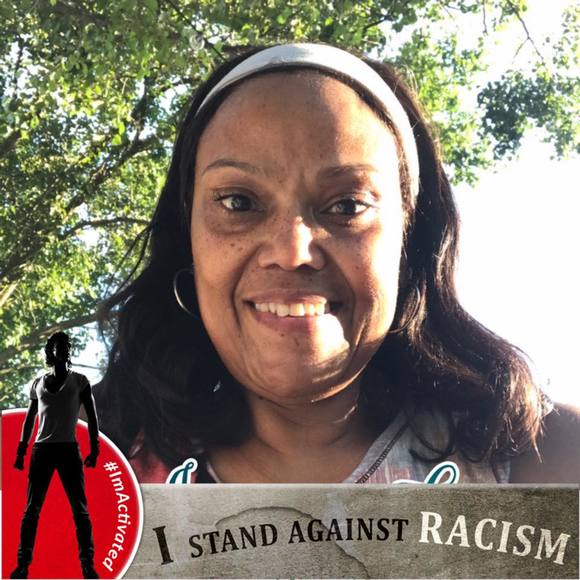 Meet your Posher, Shelly - Picture 1 of 1