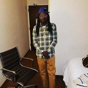 Meet your Posher, Adam