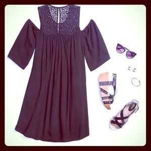 PIXLEY Dobrie Cold Shoulder Lace Detail Dress