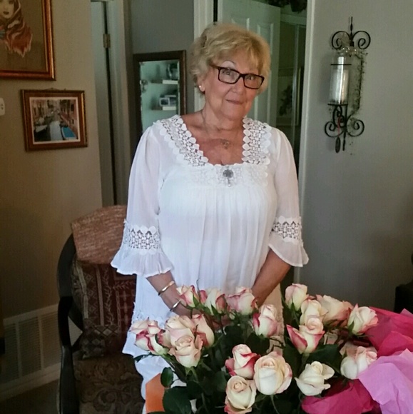 Meet your Posher, Patsy - Picture 1 of 1