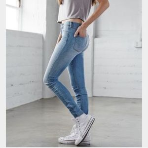 Pacsun bullhead no rip jeans NWT