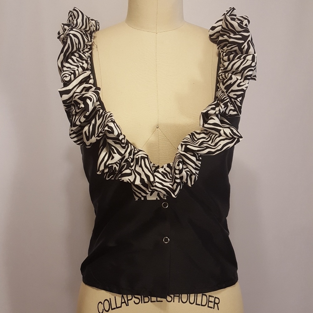 Two piece top and pant - Picture 2 of 5